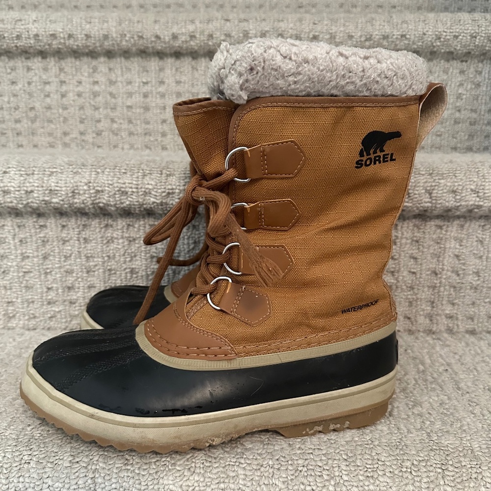 Men’s Sorel Winter boots size 8
